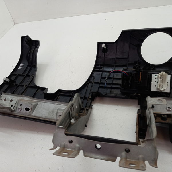 Moldura Painel Inferior Mitsubishi Airtrek 2.4 2007