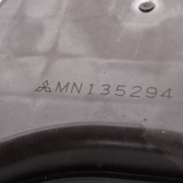 Caixa Ressonadora Pequena Mitsubishi Airtrak 2.4 2007