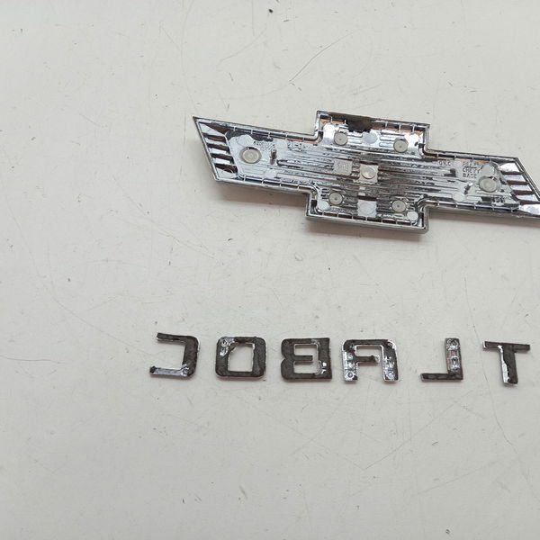 Emblemas Chevrolet Cobalt 1.8 Aut 2019