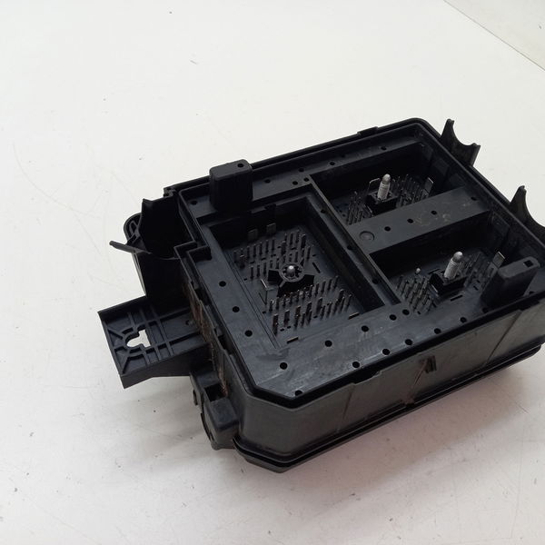 Caixa De Fusivel Chevrolet Cobalt 1.8 Aut 2019