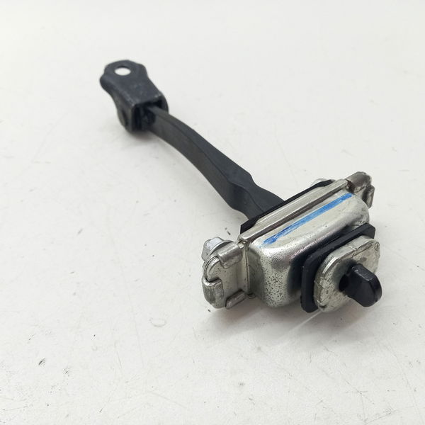 Limitador Porta Dianteira Direita Gm Cobalt 1.8 Aut 2019
