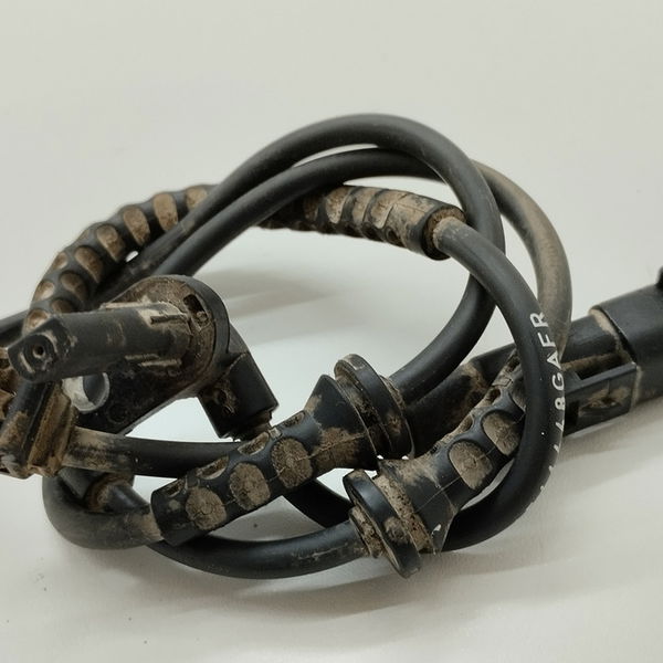 Sensor Dianteiro Esquerdo Chevrolet Cobalt 1.8 Aut 2019