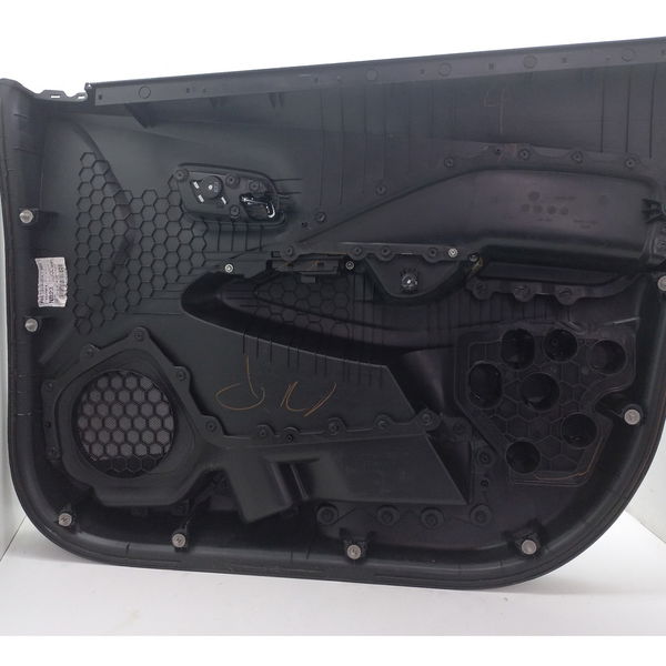 Forro De Porta Dianteira Esquerda Gm Cobalt 1.8 Aut 2019