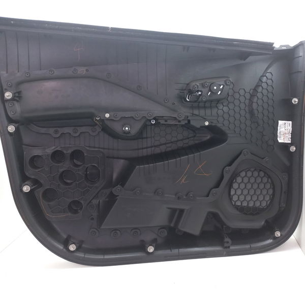Forro De Porta Dianteira Direito Gm Cobalt 1.8 Aut 2019