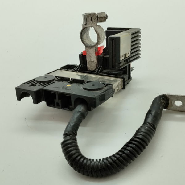 Terminal Positivo Da Bateria Chevrolet Cobalt 1.8 Aut 2019