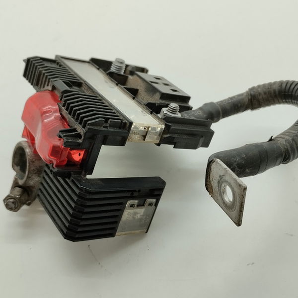 Terminal Positivo Da Bateria Chevrolet Cobalt 1.8 Aut 2019