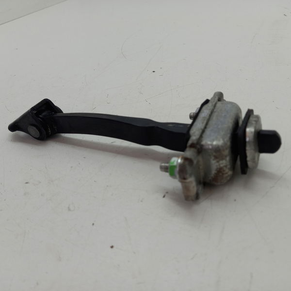 Limitador Porta Traseira Esquerda Gm Cobalt 1.8 Aut 2019
