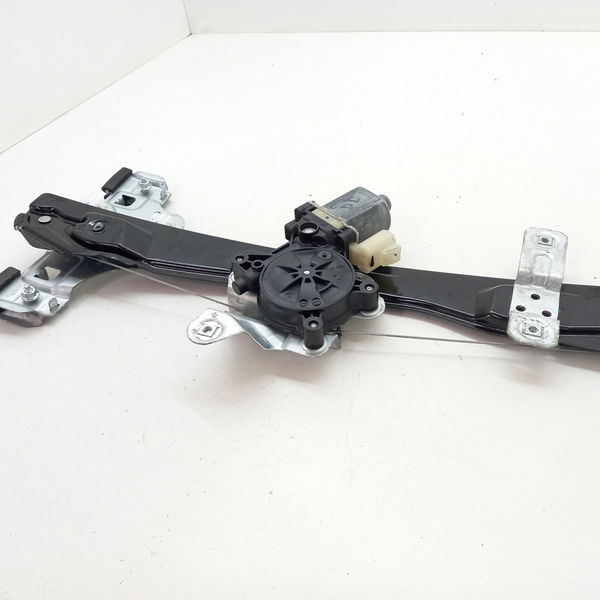 Maquina De Vidro Dianteira Direita Gm Cobalt 1.8 Aut 2019