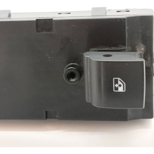 Botão Comando Dianteiro Direito Gm Cobalt 1.8 Aut 2019
