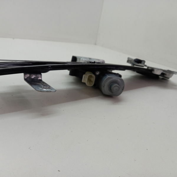 Maquina De Vidro Dianteiro Esquerdo Gm Cobalt 1.8 Aut 2019