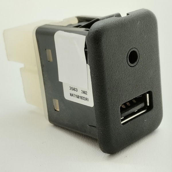 Entrada Usb Do Console Gm Cobalt 1.8 Aut 2019