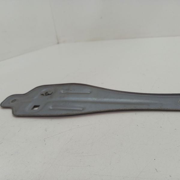 Suporte Forro Dianteiro Esquerdo Gm Cobalt 1.8 Aut 2019