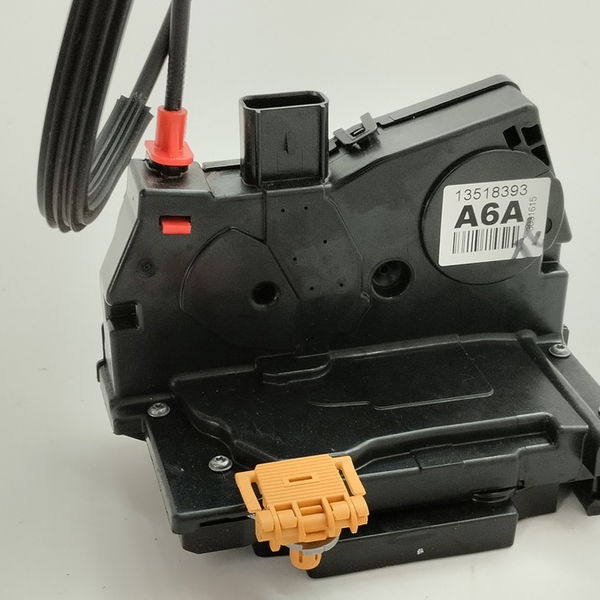 Fechadura Porta Traseira Esquerda Gm Cobalt 1.8 Aut 2019