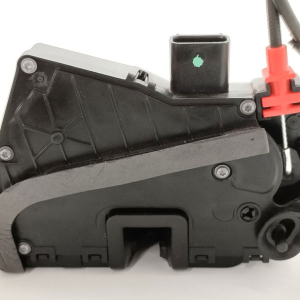 Fechadura Porta Traseira Esquerda Gm Cobalt 1.8 Aut 2019