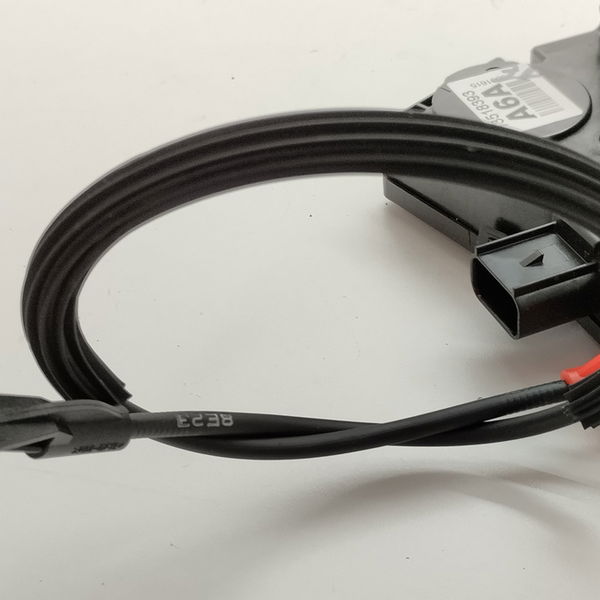 Fechadura Porta Traseira Esquerda Gm Cobalt 1.8 Aut 2019