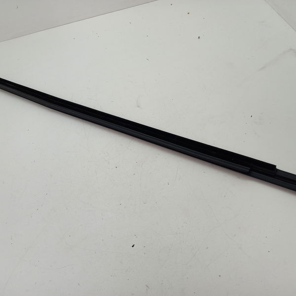 Pestana Externa Dianteira Direita Gm Cobalt 1.8 Aut 2019
