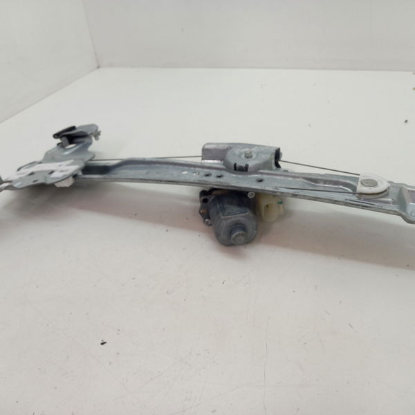 Maquina De Vidro Traseiro Direito Gm Cobalt 1.8 Aut 2019
