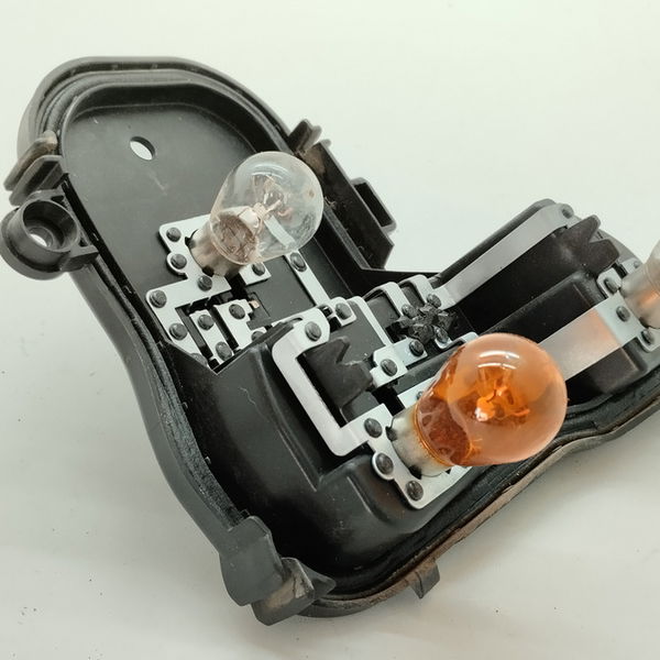 Circuito Lanterna Traseira Esquerda Gm Cobalt 1.8 Aut 2019