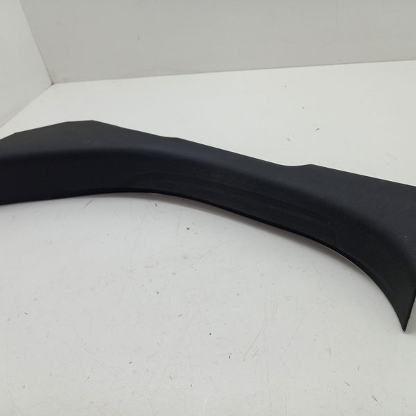 Soleira Traseira Esquerda Gm Cobalt 1.8 Aut 2019