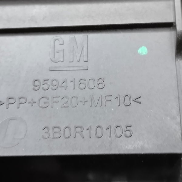 Base Caixa De Fusivel Chevrolet Cobalt 1.8 2019