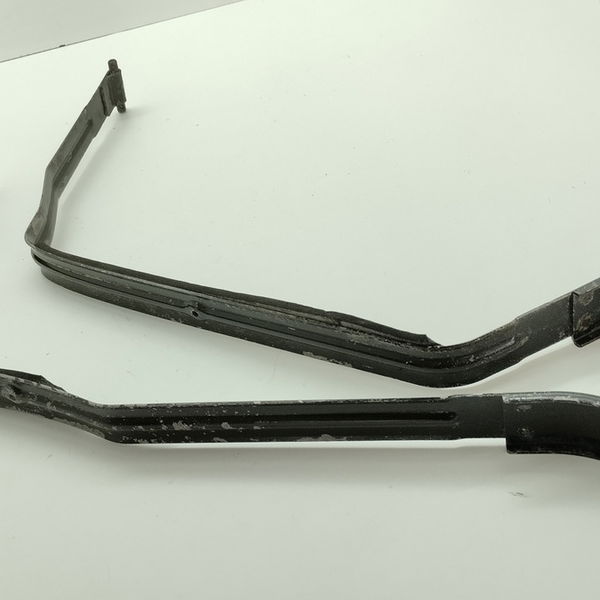Alça Suporte Do Tanque Gm Cobalt 1.8 2019