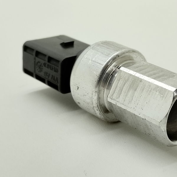 Sensor Pressostato Do Ar Volkswagen Saveiro Rb 2021
