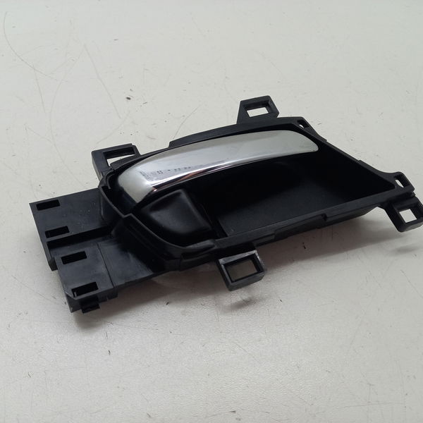 Maçaneta Interna Dianteira Ambos Honda City Exl 2016