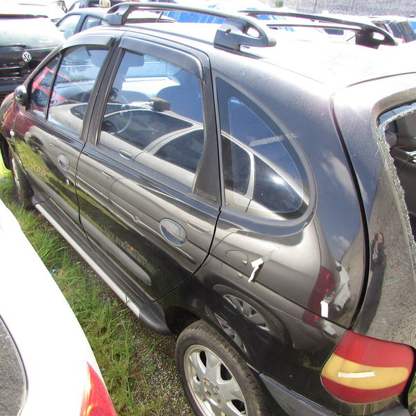Sucata Scenic Exp 16v 2006