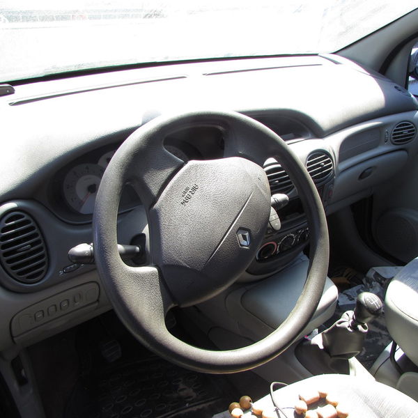 Sucata Scenic Exp 16v 2006