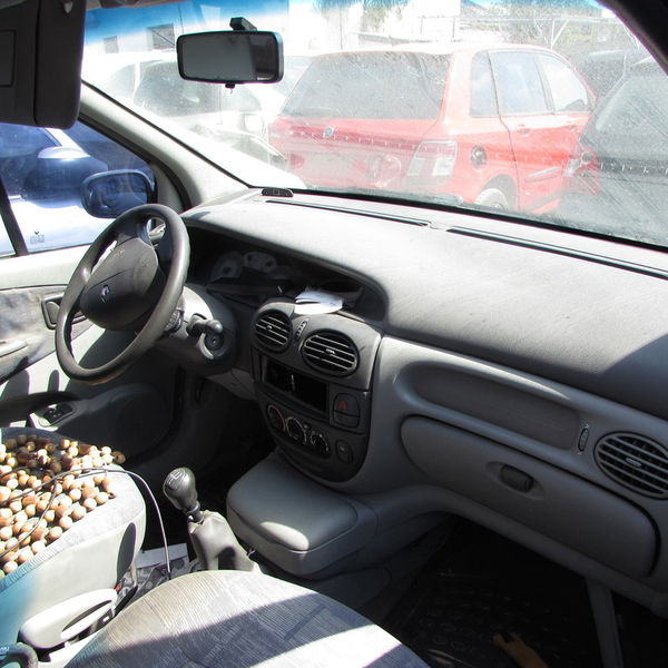Sucata Scenic Exp 16v 2006