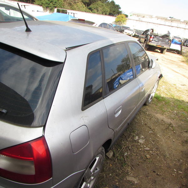 Sucata Audi A3 1.8 2005