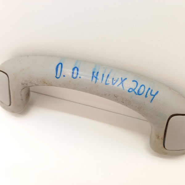 Apoio Braço Coluna D.d Toyota Hilux 2014