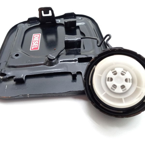Tampa Tanque Carroceria Toyota Hilux 2014