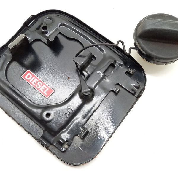 Tampa Tanque Carroceria Toyota Hilux 2014