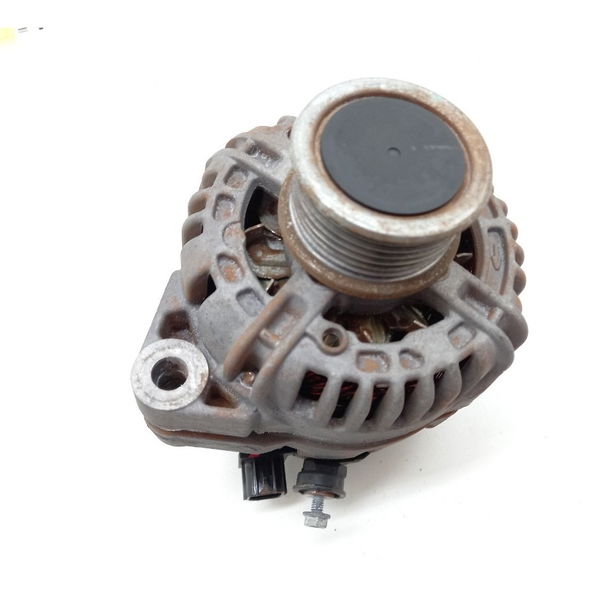 Alternador Toyota Hilux 2014