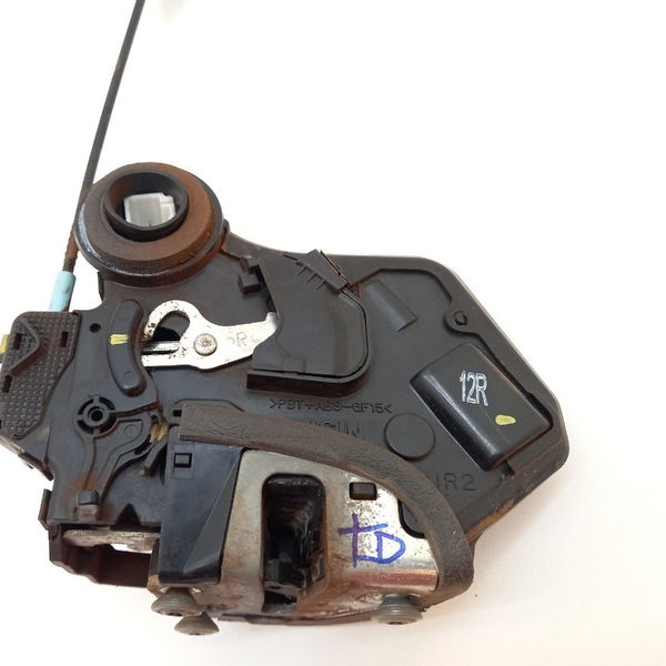 Fechadura Porta T.d Toyota Hilux 2014