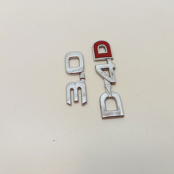 Emblema Toyota Hilux 2014
