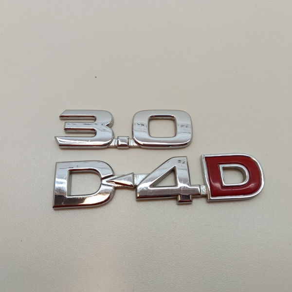 Emblema Toyota Hilux 2014