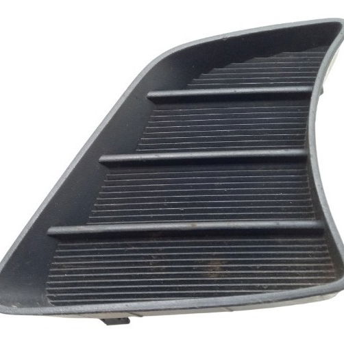 Moldura Parachoque Esq. Toyota Hilux 2014