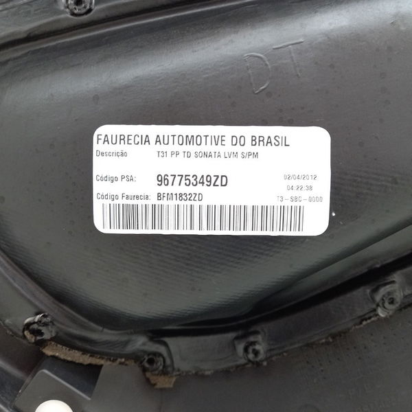 Forro Porta T.d Peugeot 207 1.4 2013