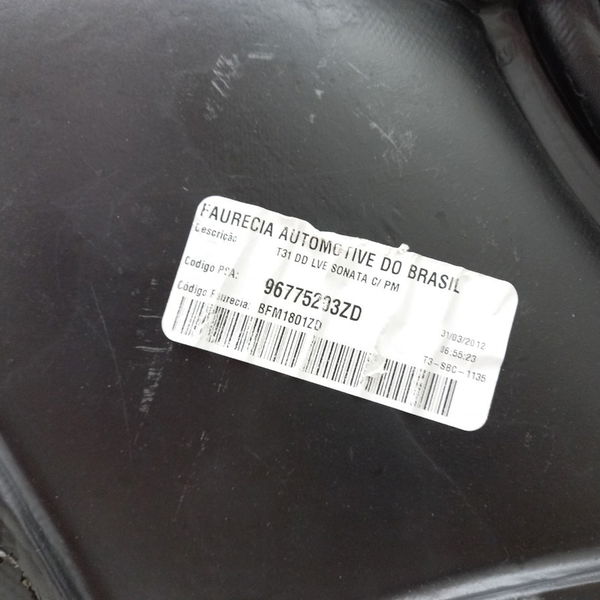 Forro Porta D.d Peugeot 207 1.4 2013