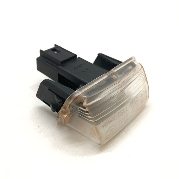 Luz Placa Peugeot 207 1.4 2013
