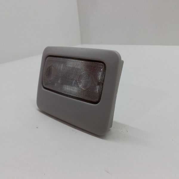Luz De Cortesia Fiat Strada Working 2015 1.4