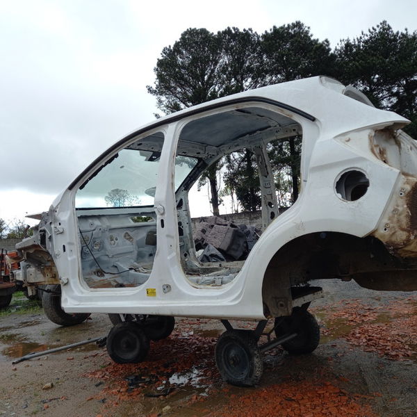 Lateral Ford Ka Se 1.0 2015