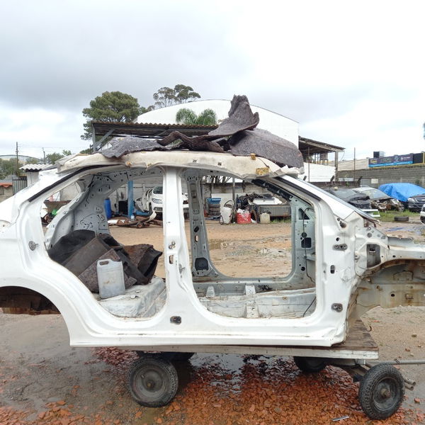 Lateral Ford Ka Se 1.0 2015