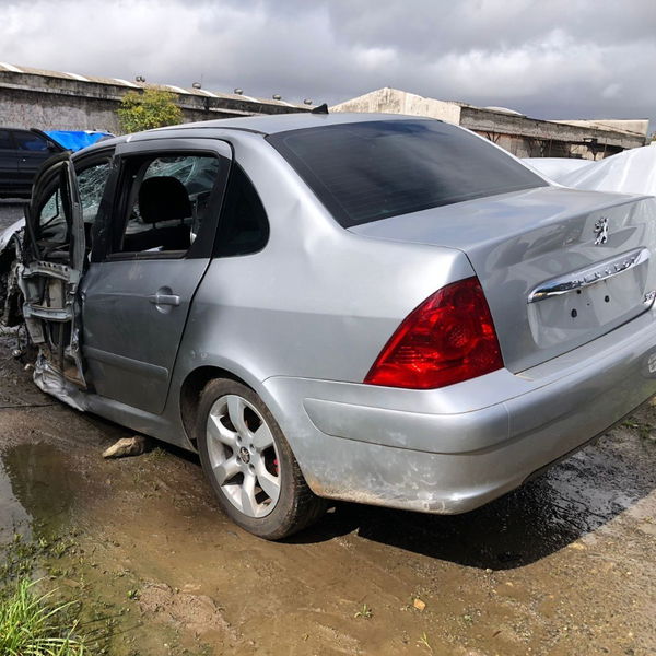 Sucata Peugeot 307 Sedan Presence 1.6 16v