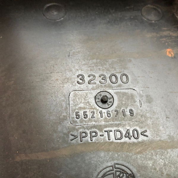 Tampa Correa Dentada Fiat Strada Working 2015 1.4