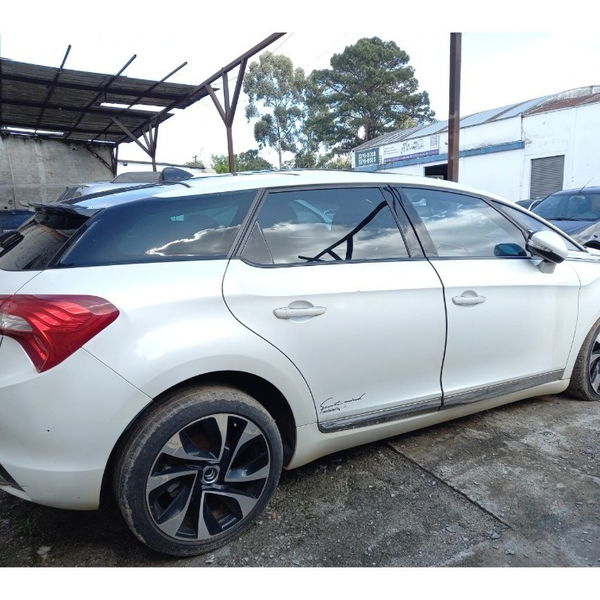 Sucata Citroen Ds5 Turbo A65 A6 2015