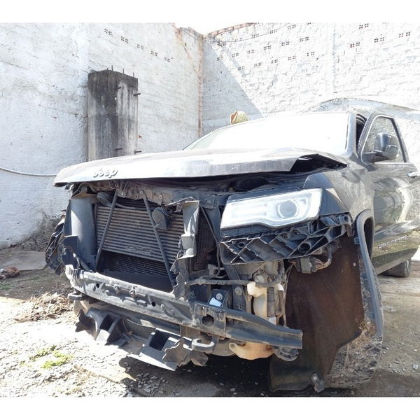 Sucata Jeep Cherokee Ltd Crd 2015