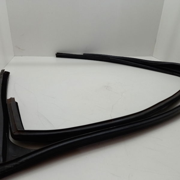 Borrachas Porta Ford Ka 1.0 2015